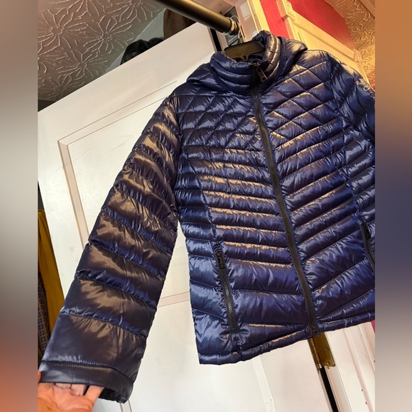 Calvin Klein Midnight Blue Puffer Jacket - NEW!! - Picture 2 of 10